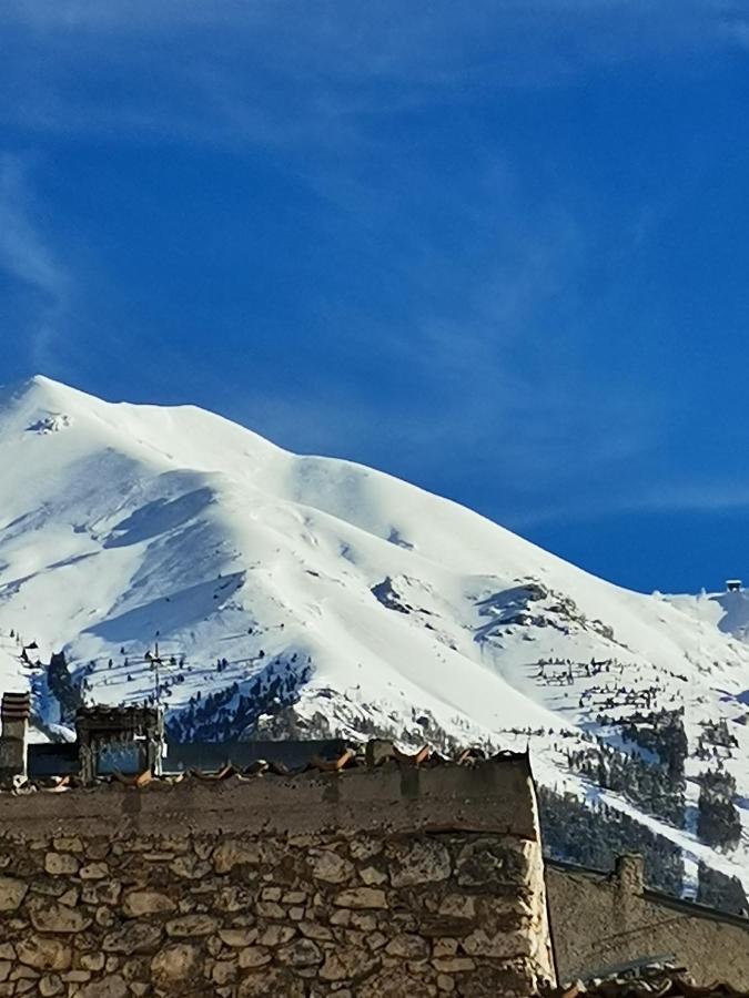 Piazzetta Del Forno Grazioso Bilocale Ad Assergi Buitenkant foto